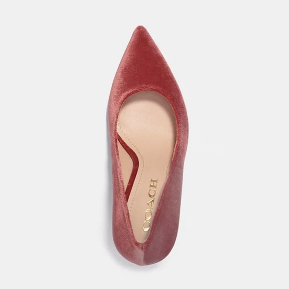 New 🍒Coach Skyler Velvet Red Pump Heels - Picture 3 of 5